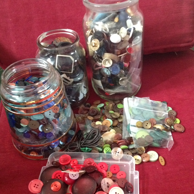 tidying - button jar